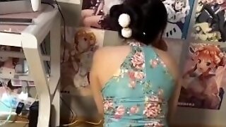 Horny Asian Chick Gets Sl Raw While Railing A Cushion
